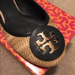NIB Tory Burch Reva Raffia Straw Flat - Sz: 7